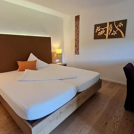 Spechtshaardt Отель