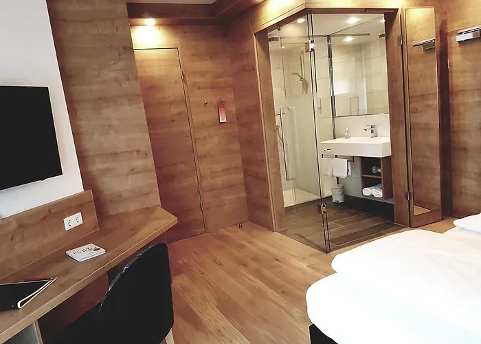 Spechtshaardt Отель Rothenbuch